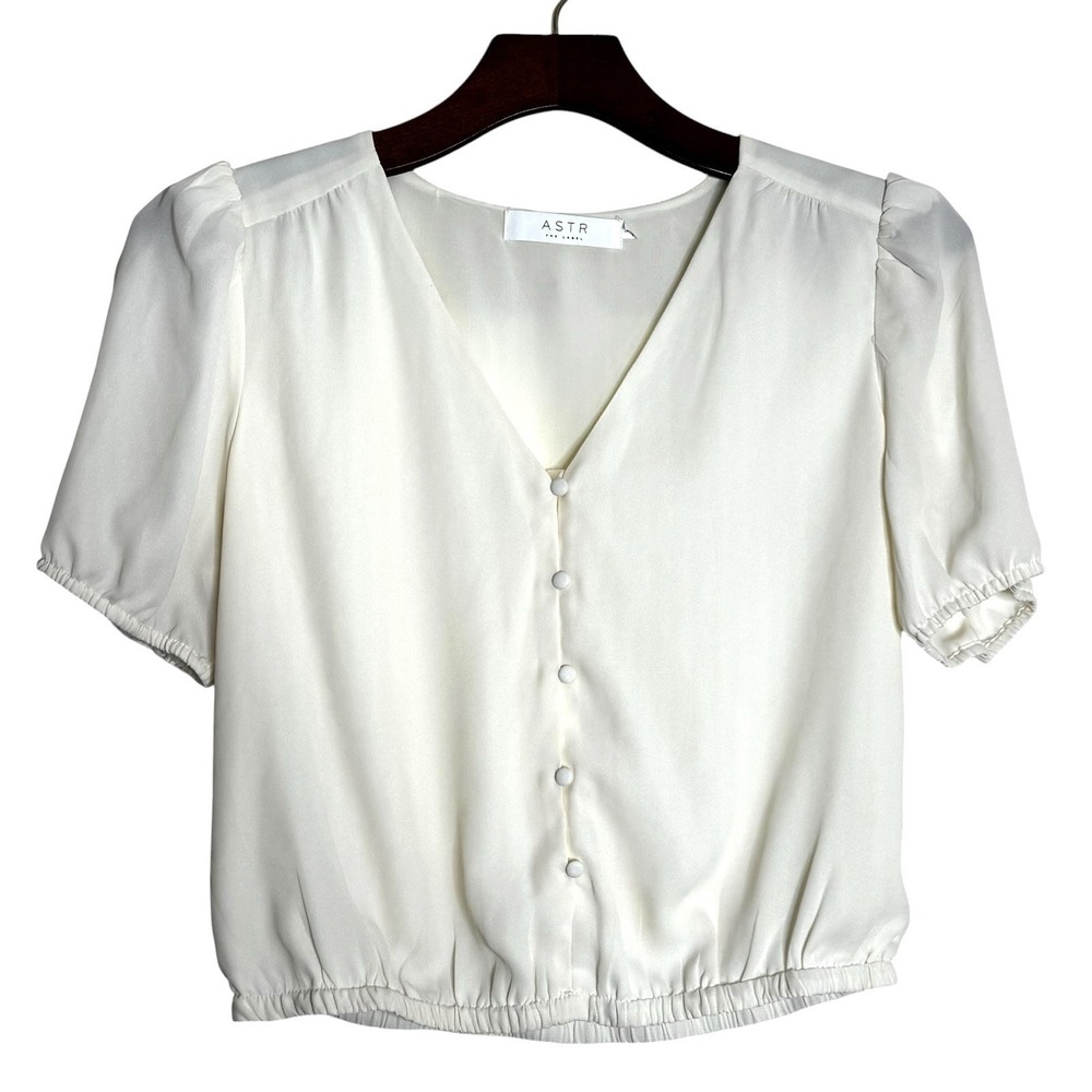 ASTR The Label Women's Blouse White Cream Size L Button Front Puff Sleeves
